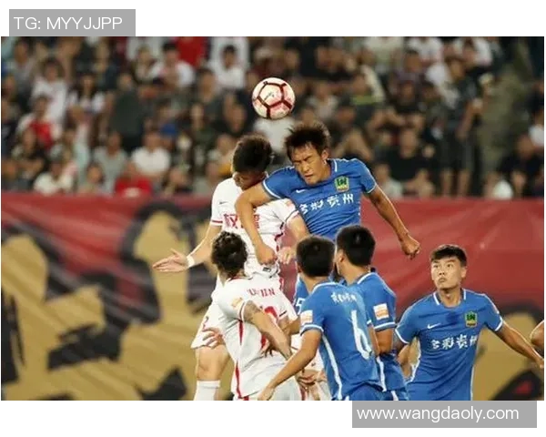 天津权键迎战河南建业争夺中超联赛关键三分的激烈对决