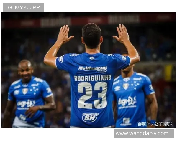 拉腊与克鲁塞罗激战正酣谁能在这场对决中笑到最后